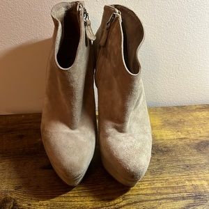 Gray felt leather boots in good condition (Nando Muzi - Italian Brand)